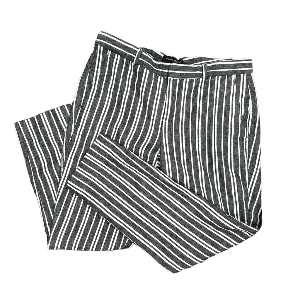 Banana Republic - NWOT - Avery Straight Pant